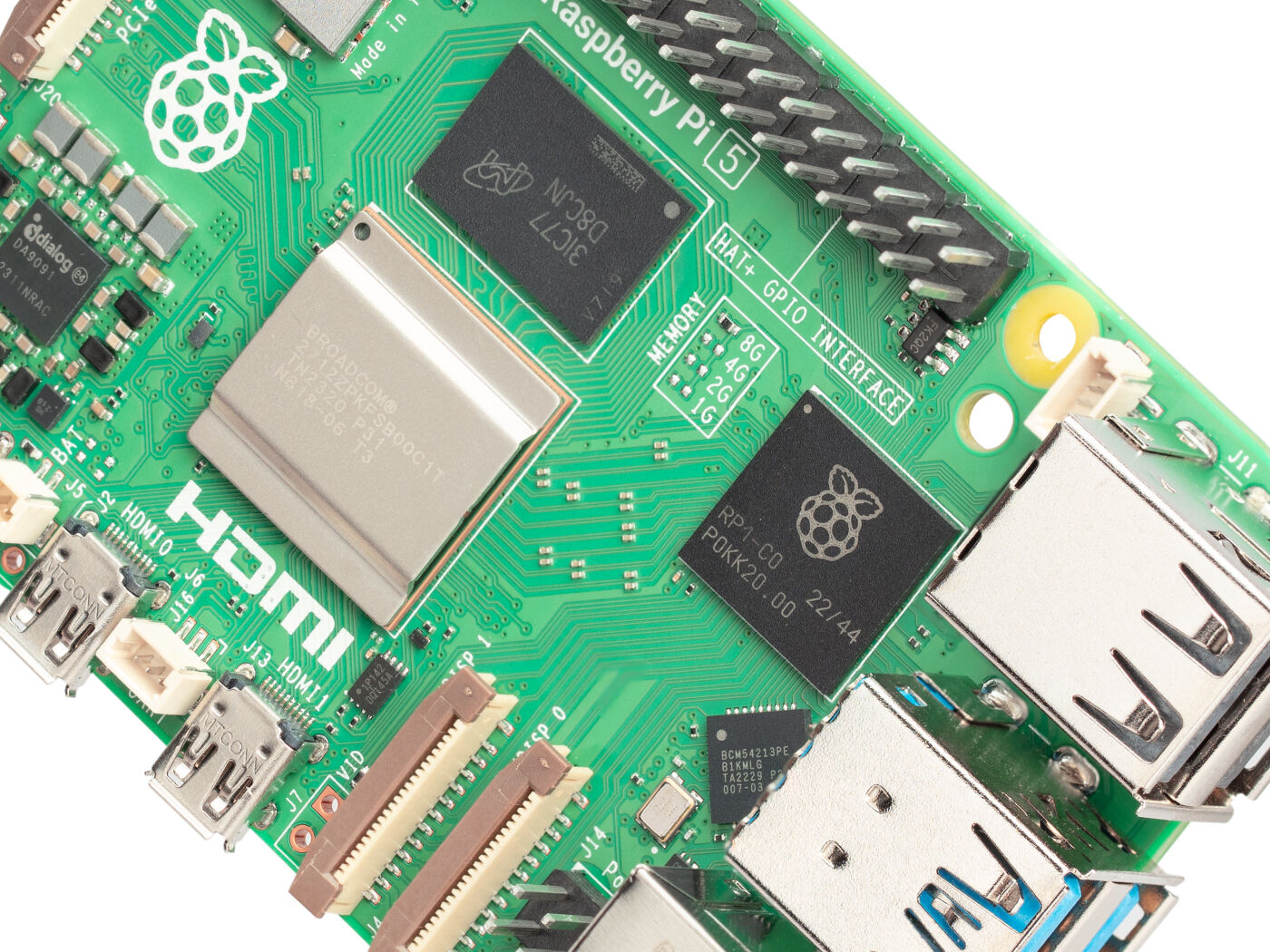 Raspberry Pi 5公式ボード、2.4GHzクアッド - Raspberry Pi 5 8Gb Kit のレビューと価格